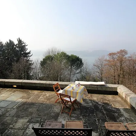 Archi Apartament Orta San Giulio