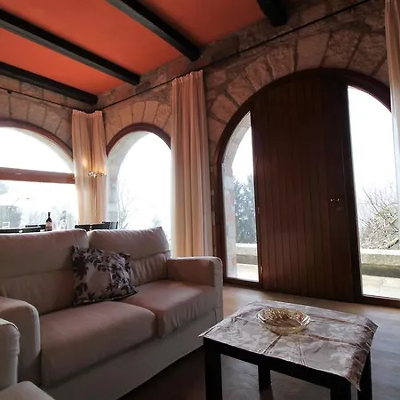 Archi